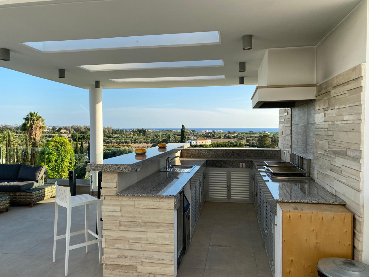 5 bedrooms Villa in Pegeia, Paphos, Cyprus No. 60418