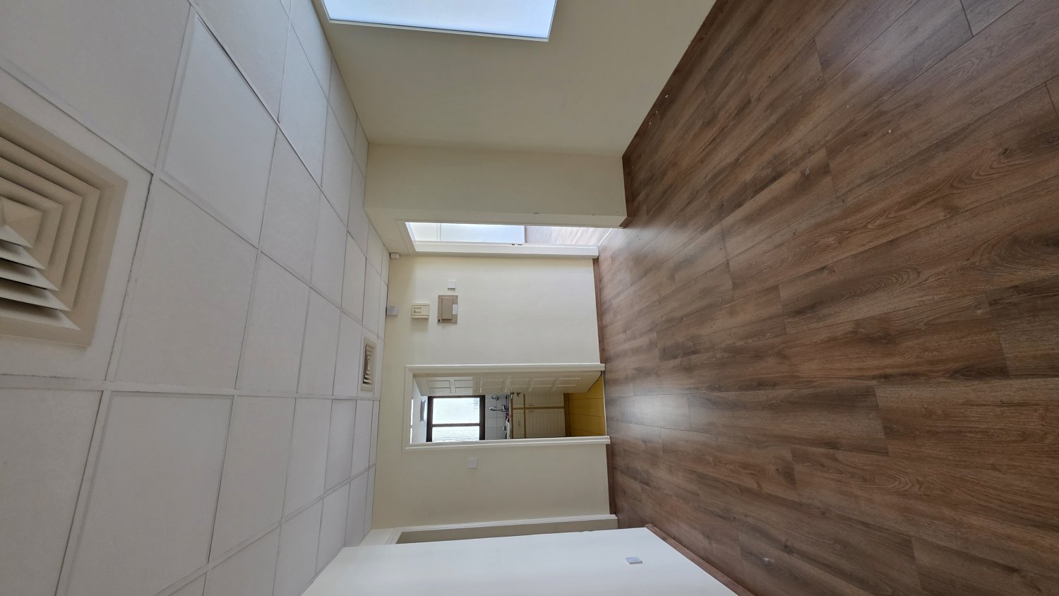107m2 Office in Nicosia, Cyprus No. 52506