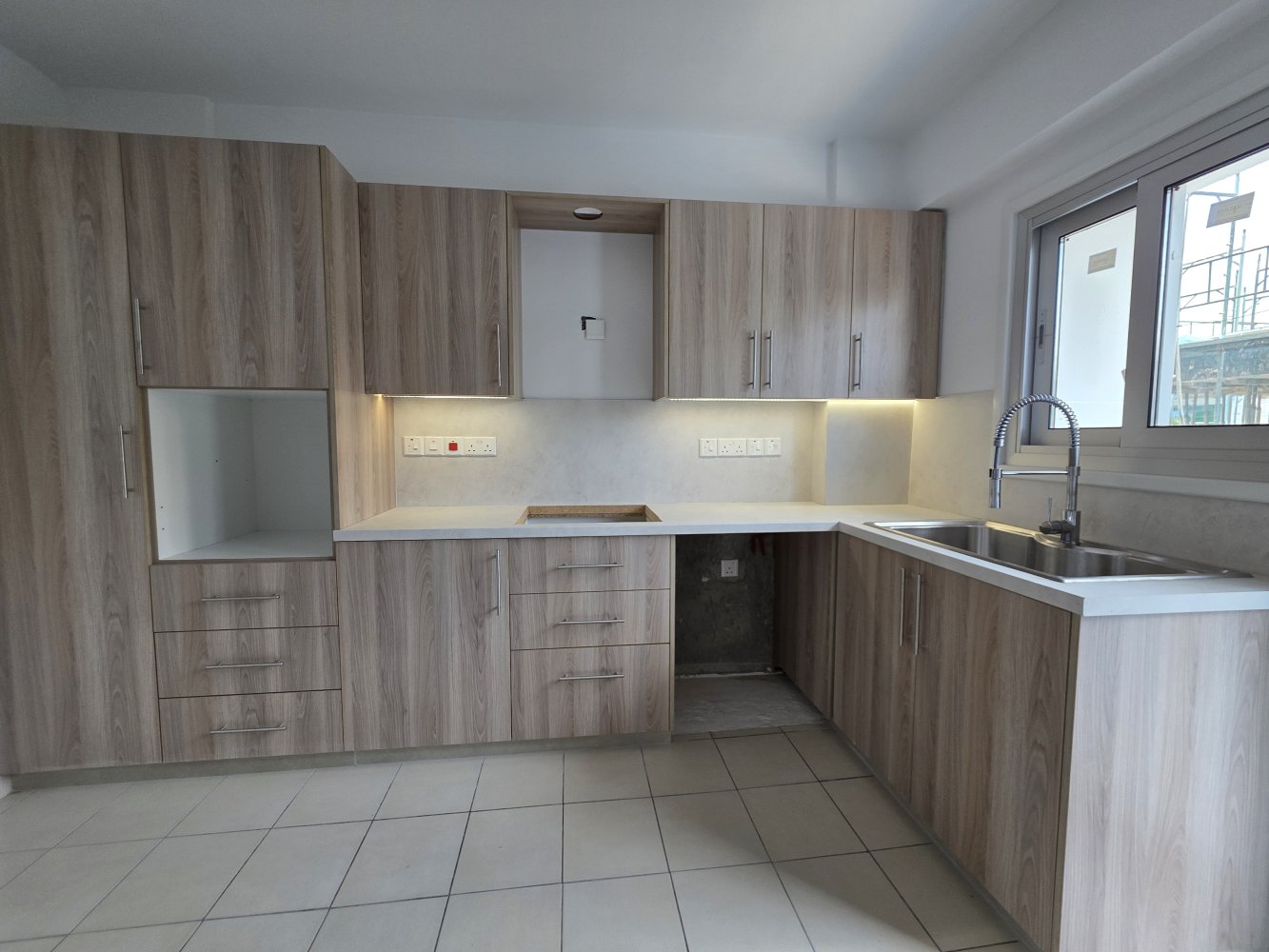 3 bedrooms Apartment in Strovolos, Nicosia, Cyprus No. 62159