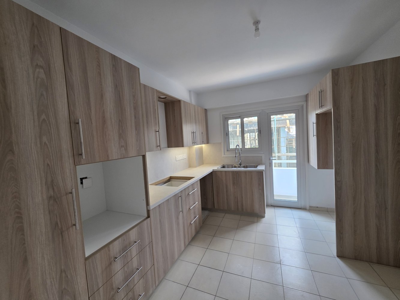 3 bedrooms Apartment in Strovolos, Nicosia, Cyprus No. 62159