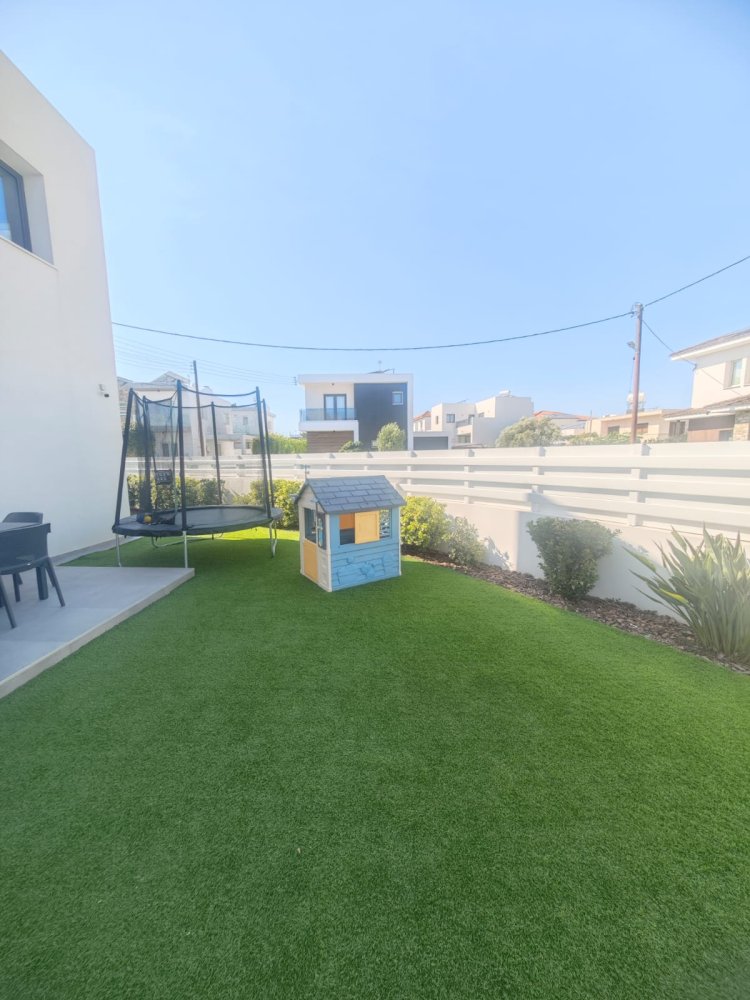 3 bedrooms Villa in Aradippou, Larnaka, Cyprus No. 62639