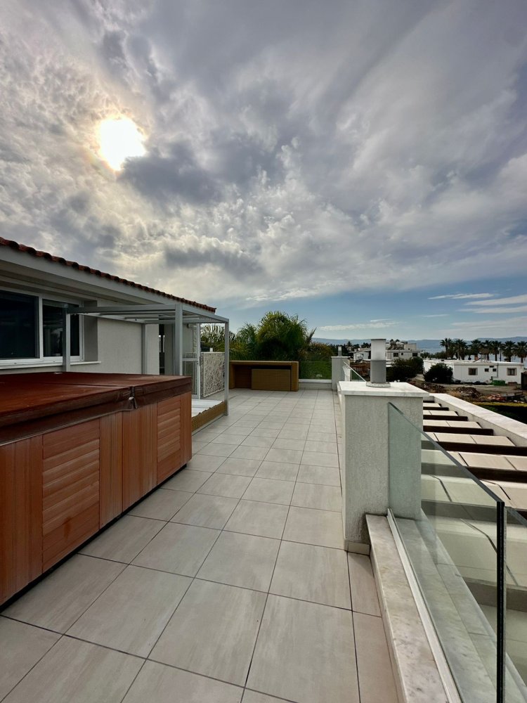 4 bedrooms Villa in Argaka, Paphos, Cyprus No. 62291