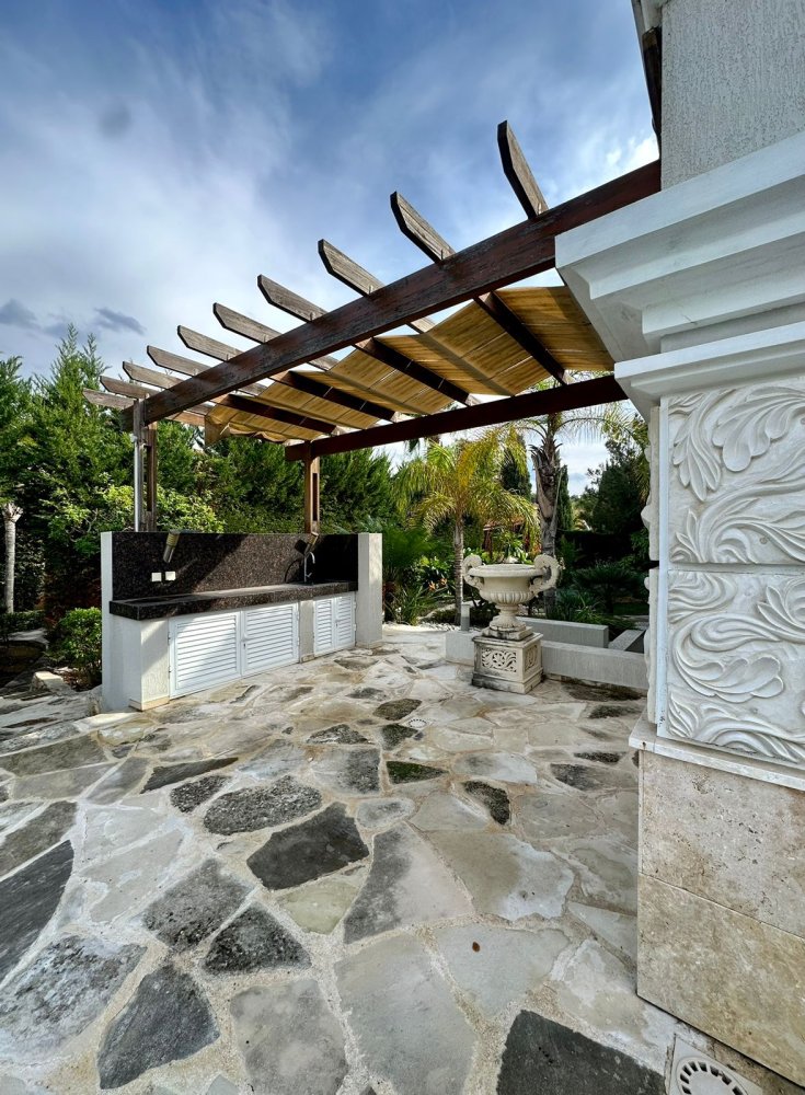 4 bedrooms Villa in Argaka, Paphos, Cyprus No. 62291