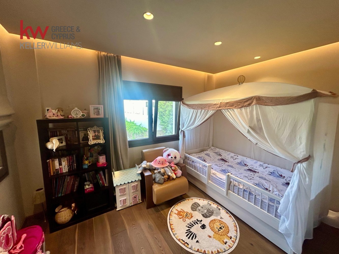 5 bedrooms Villa in Aradippou, Larnaka, Cyprus No. 50637