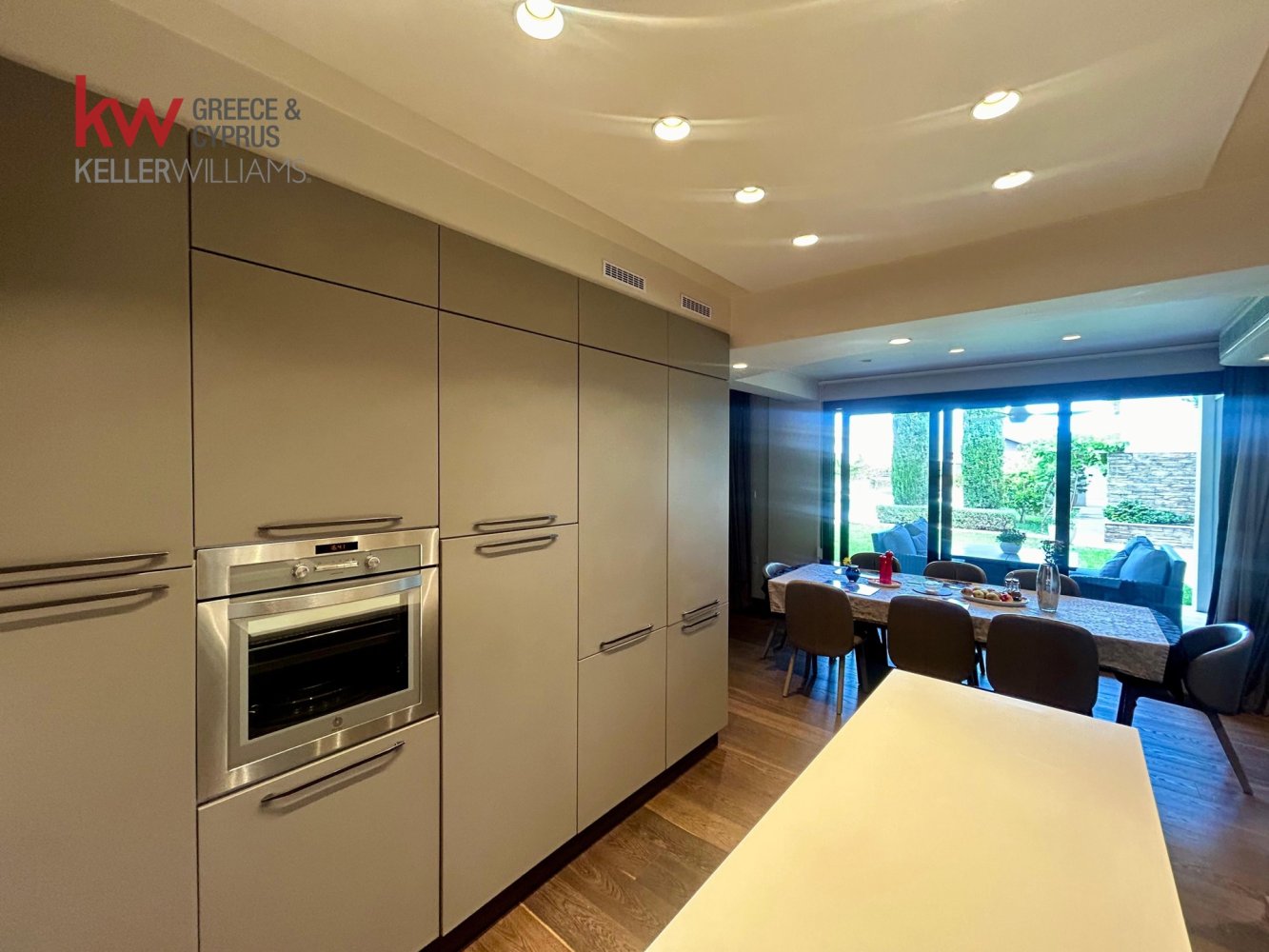 5 bedrooms Villa in Aradippou, Larnaka, Cyprus No. 50637