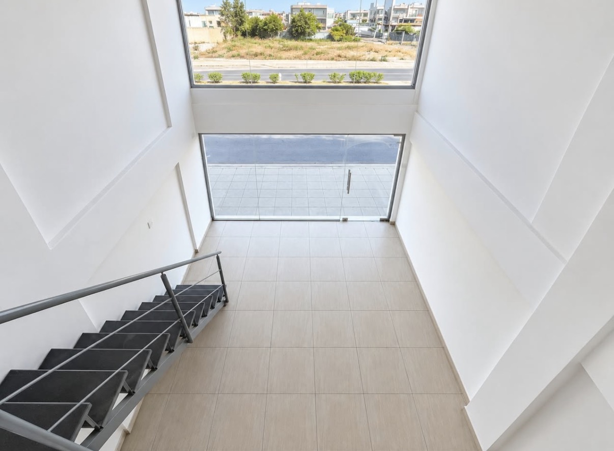 61m2 Commercial property in Larnaca, Larnaka, Cyprus No. 62202