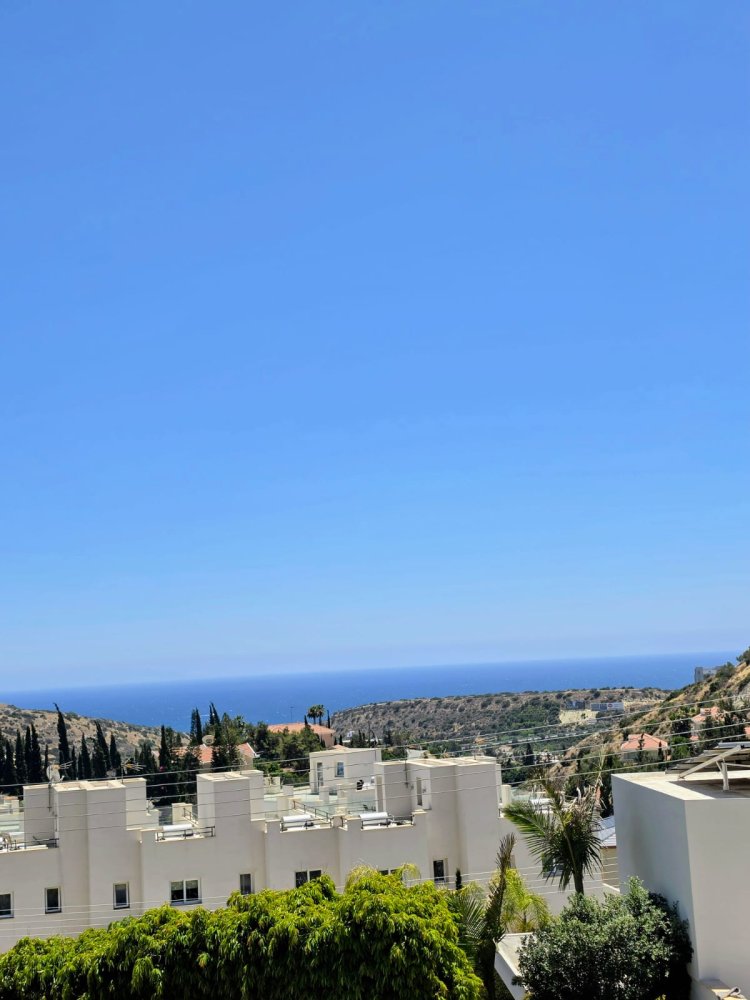2 bedrooms Apartment in Agios Tychonas, Limassol, Cyprus No. 60415
