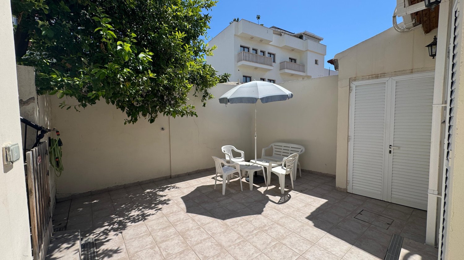 2 bedrooms Bungalow in Larnaca, Larnaka, Cyprus No. 62320