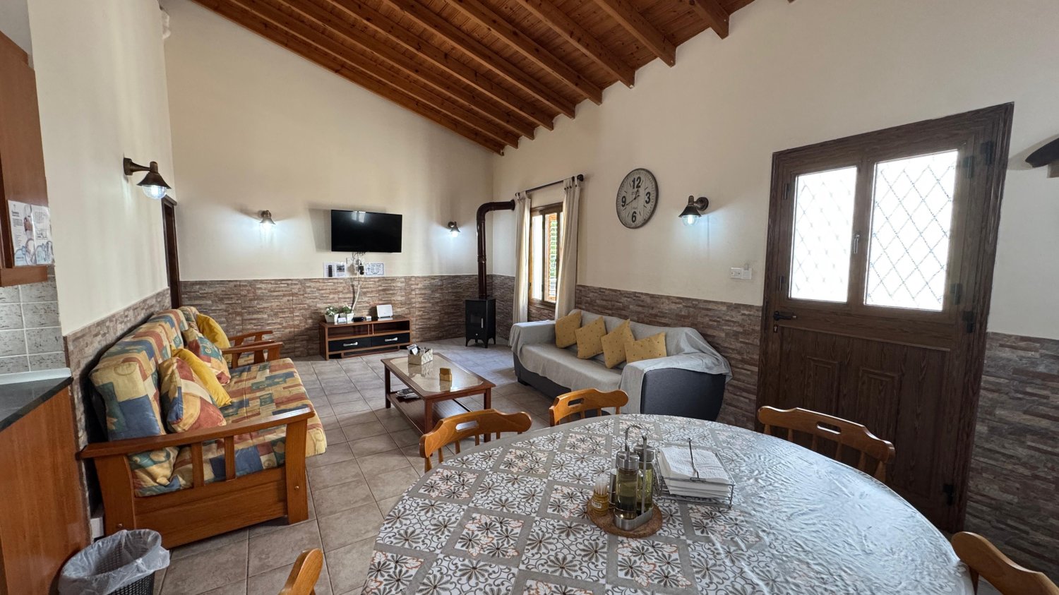 2 bedrooms Bungalow in Larnaca, Larnaka, Cyprus No. 62320