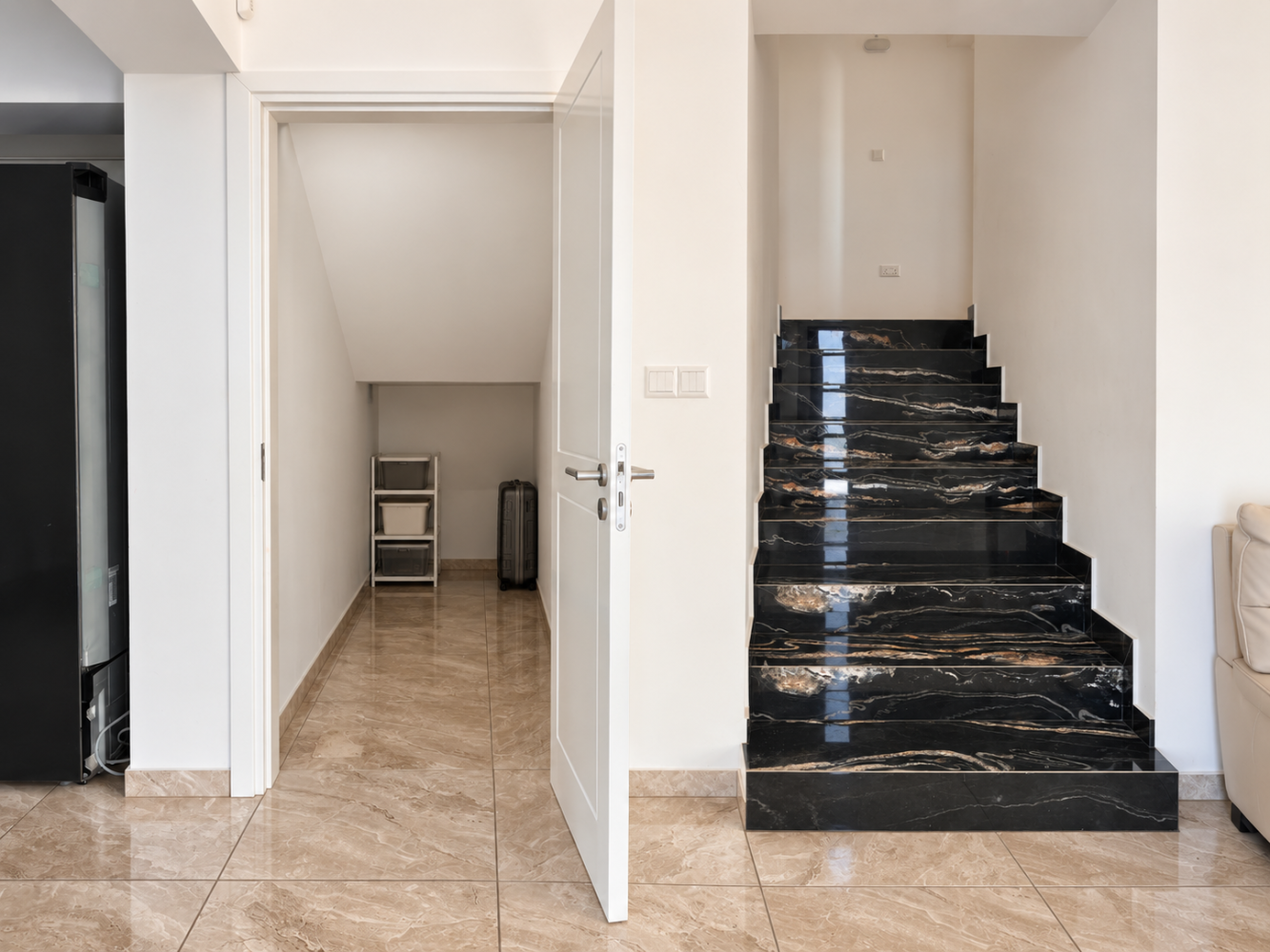 4 bedrooms Villa in Aradippou, Larnaka, Cyprus No. 62343