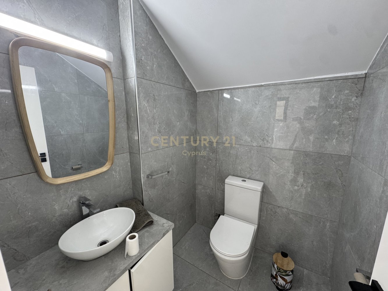 4 chambres Villa à Agios Athanasios, Limassol, Chypre No. 58252