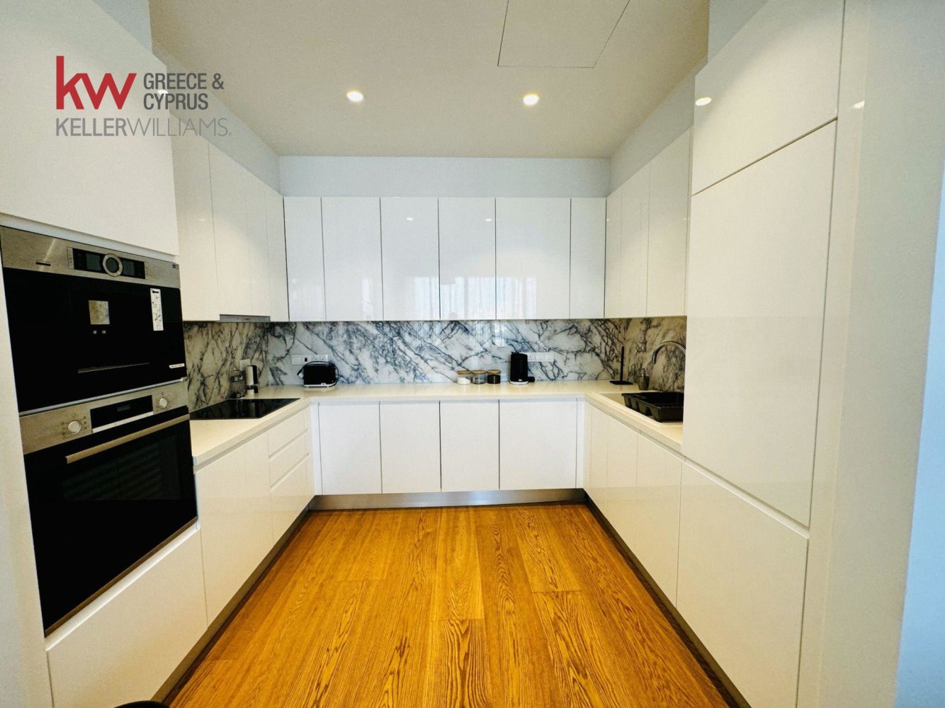 3 dormitorios Apartamento en Paphos, Chipre No. 61136
