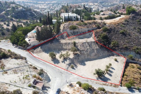 3153m2 Land in Agios Tychonas, Limassol, Cyprus No. 60915