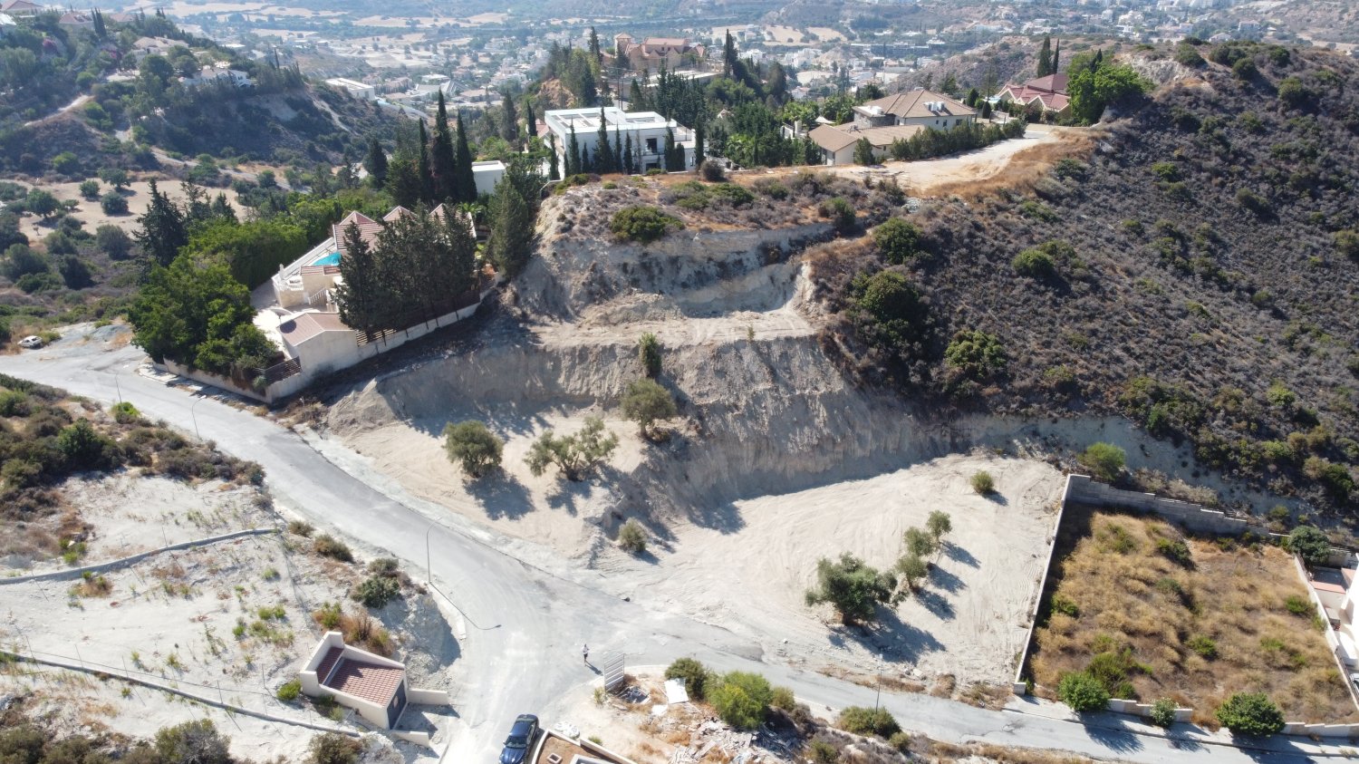 3153m2 Land in Agios Tychonas, Limassol, Cyprus No. 60915