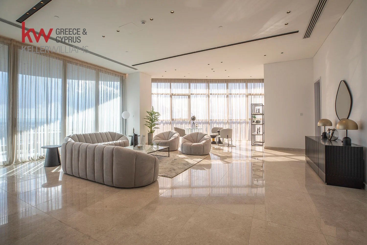 Квартира с 2 спальнями в Никосия, Кипр № 59682