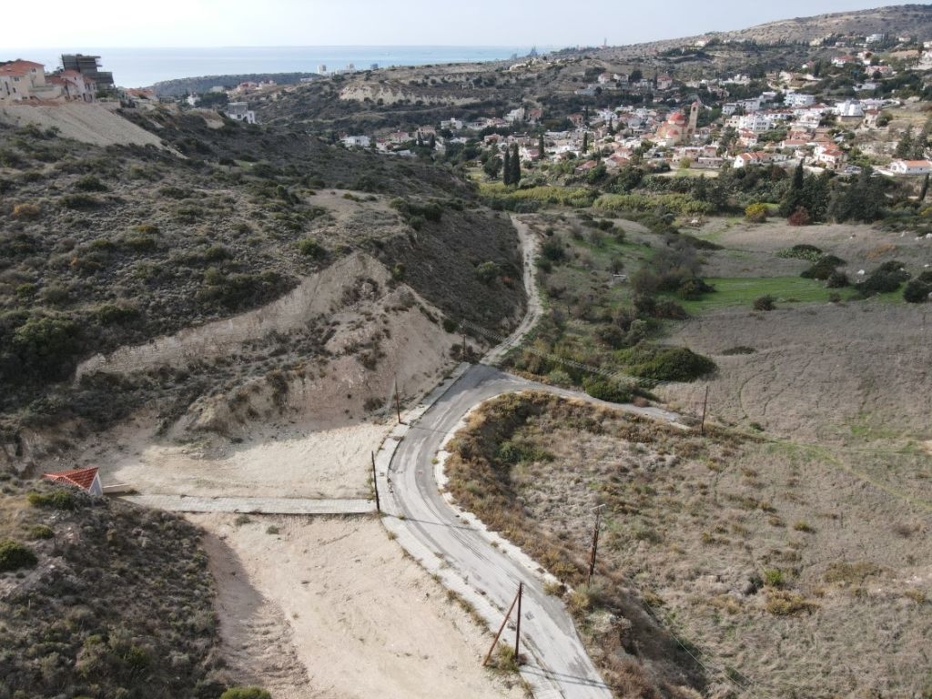 Land in Agios Tychonas, Limassol, Cyprus No. 58913