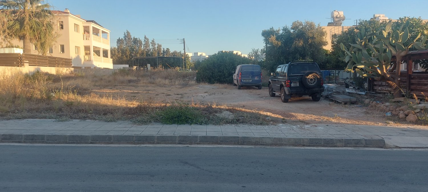 568m2 Land in Konia, Paphos, Cyprus No. 61597
