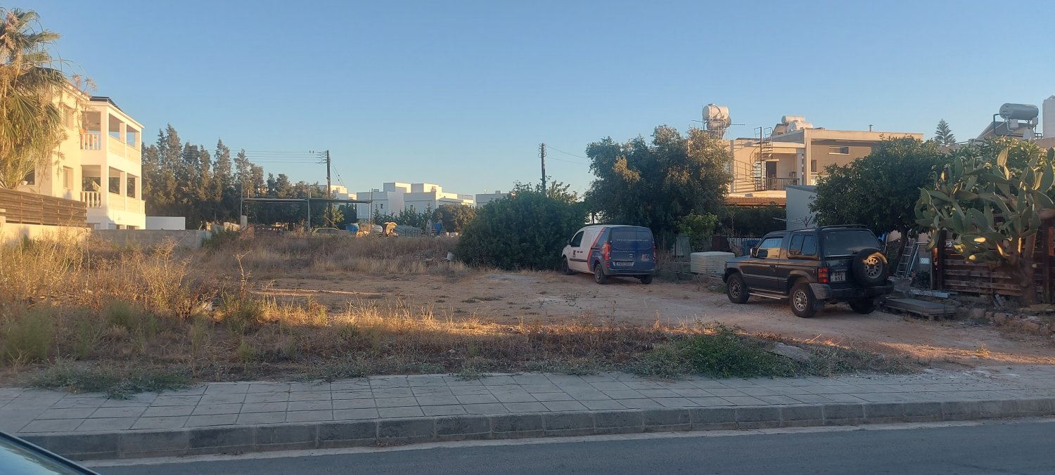 568m2 Land in Konia, Paphos, Cyprus No. 61597
