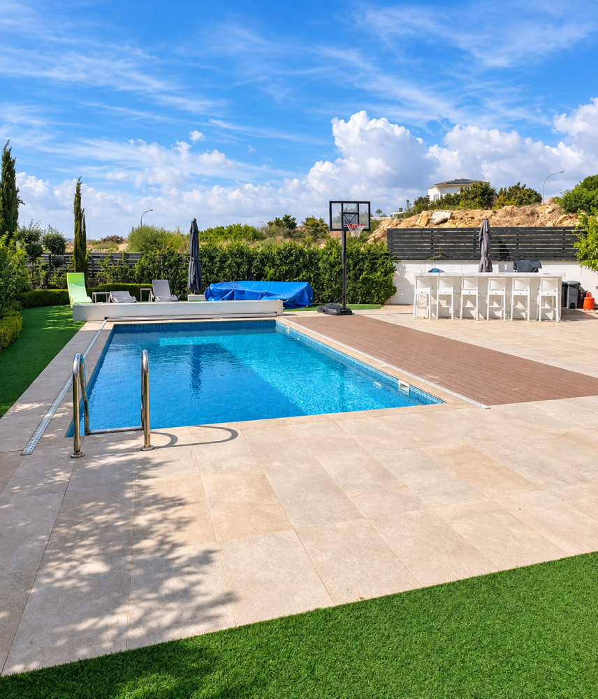 5 bedrooms Villa in Germasogeia, Limassol, Cyprus No. 62623