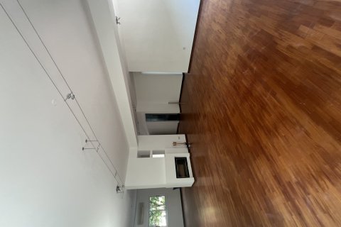 6 bedrooms Villa in Strovolos, Nicosia, Cyprus No. 61431