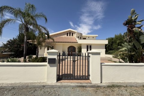 3 dormitorios Villa en Kornos, Larnaka, Chipre No. 62102