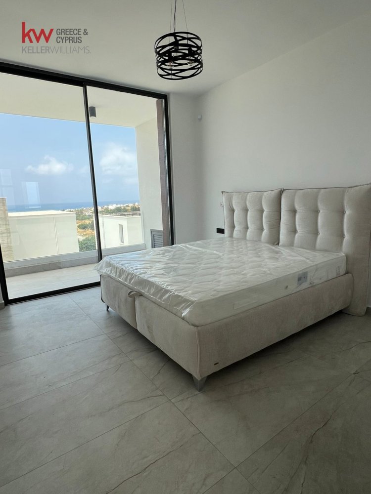 3 bedrooms Villa in Chloraka, Paphos, Cyprus No. 61216