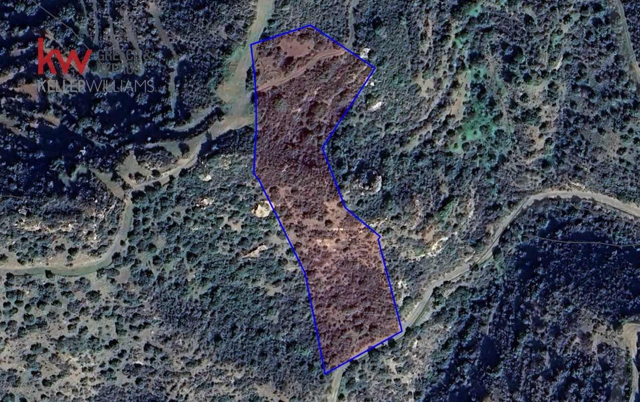 Земельный участок 6689м2 в Пано Лефкара, Ларнака, Кипр № 56855