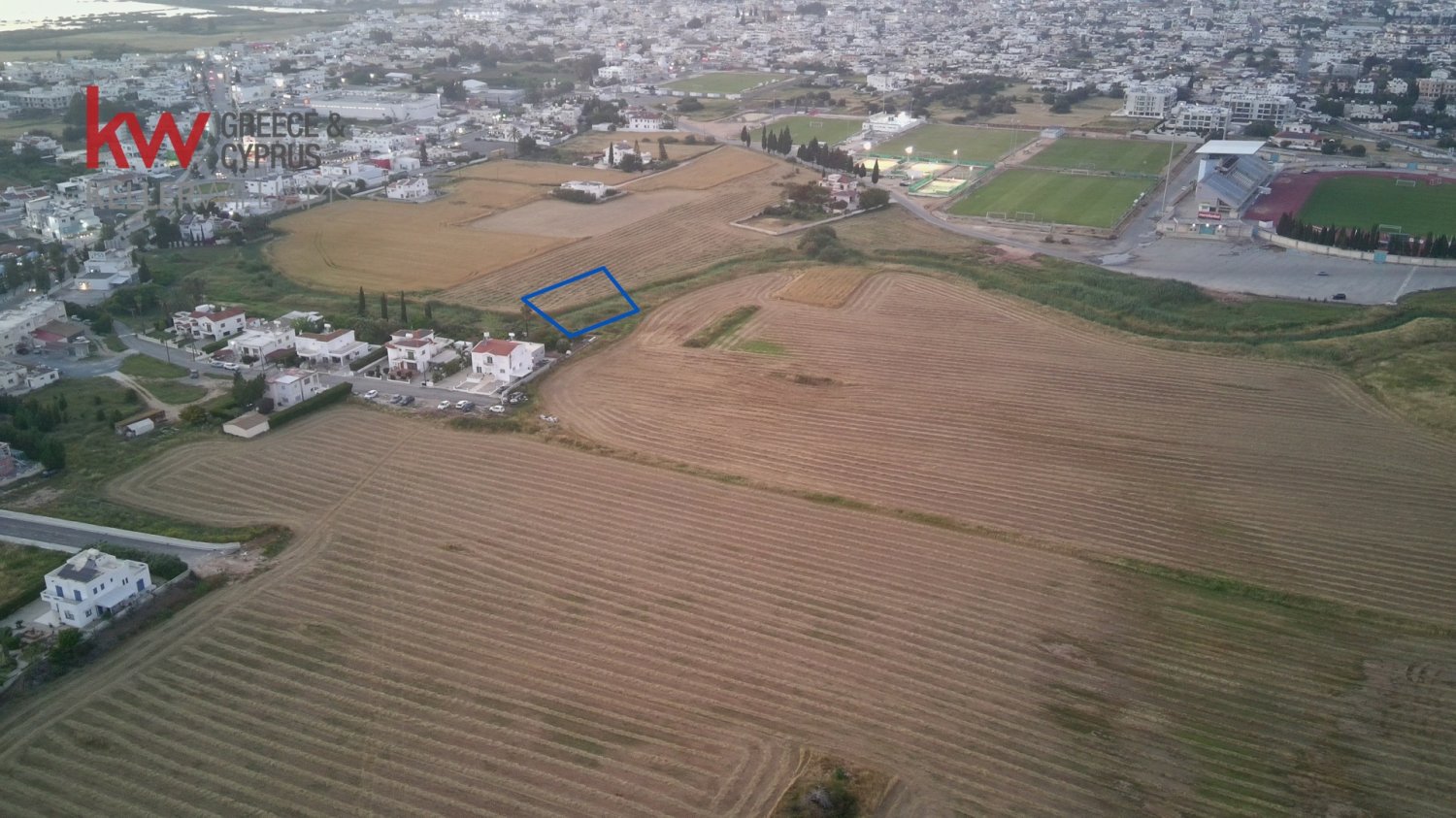 1420m2 Terrain à Paralimni, Ammochostos, Chypre No. 56668