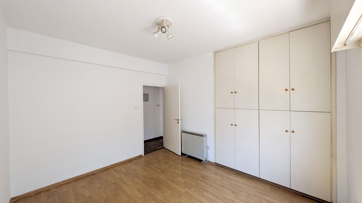 3 dormitorios Apartamento en Nicosia, Chipre No. 62501