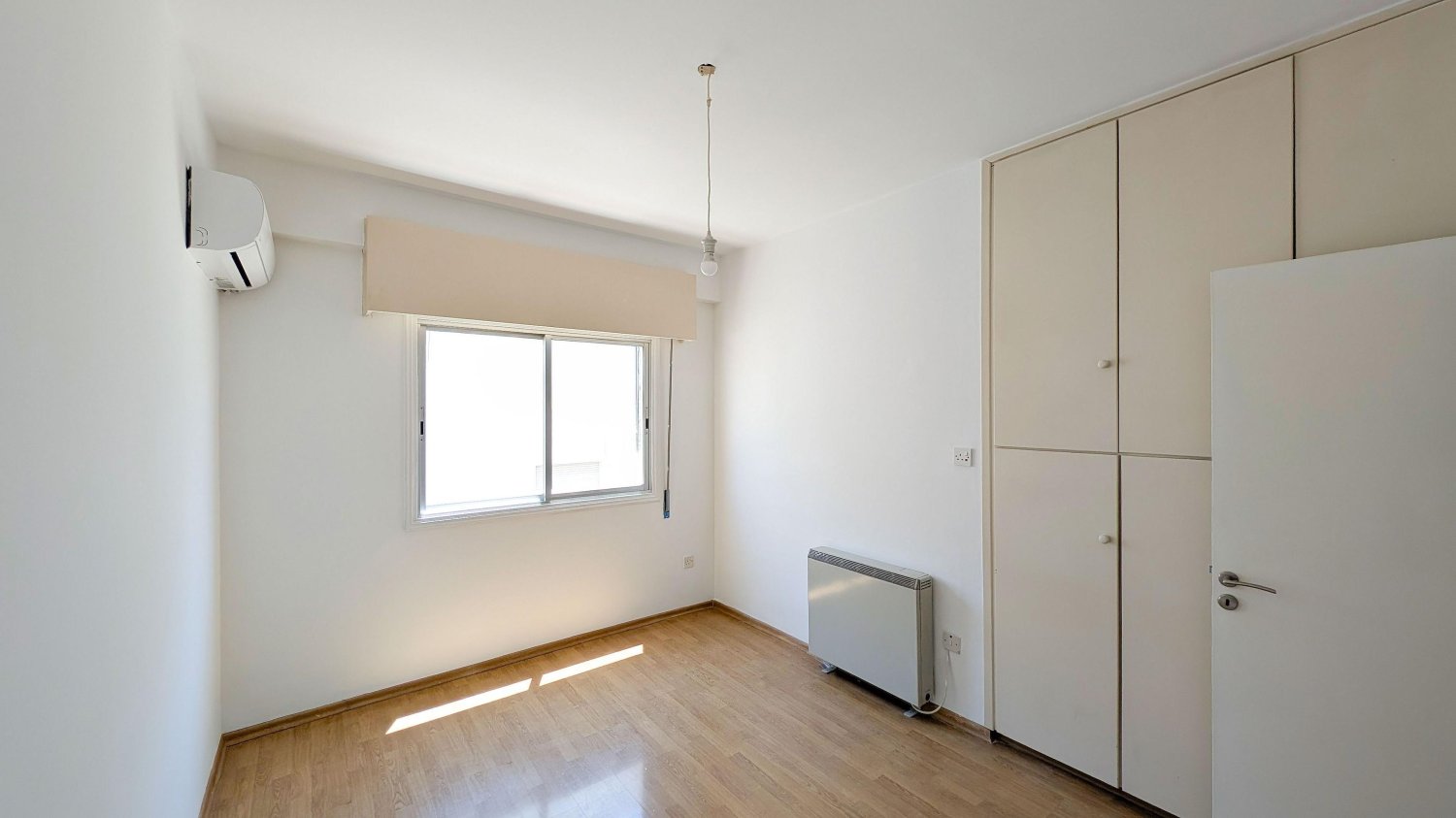 3 dormitorios Apartamento en Nicosia, Chipre No. 62501