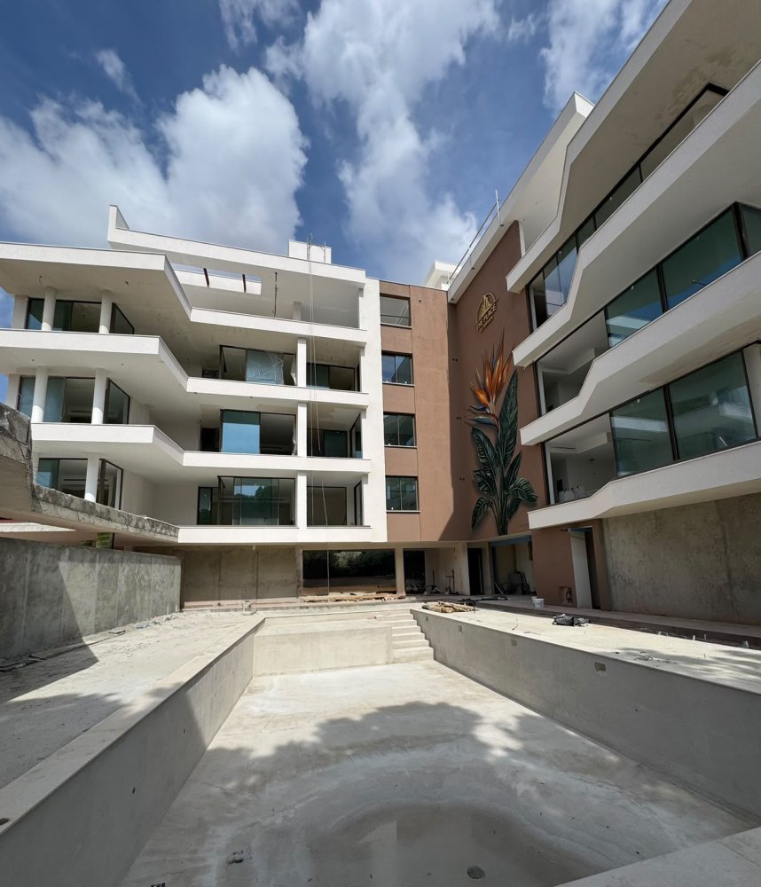 4 bedrooms Apartment in Germasogeia, Limassol, Cyprus No. 62676