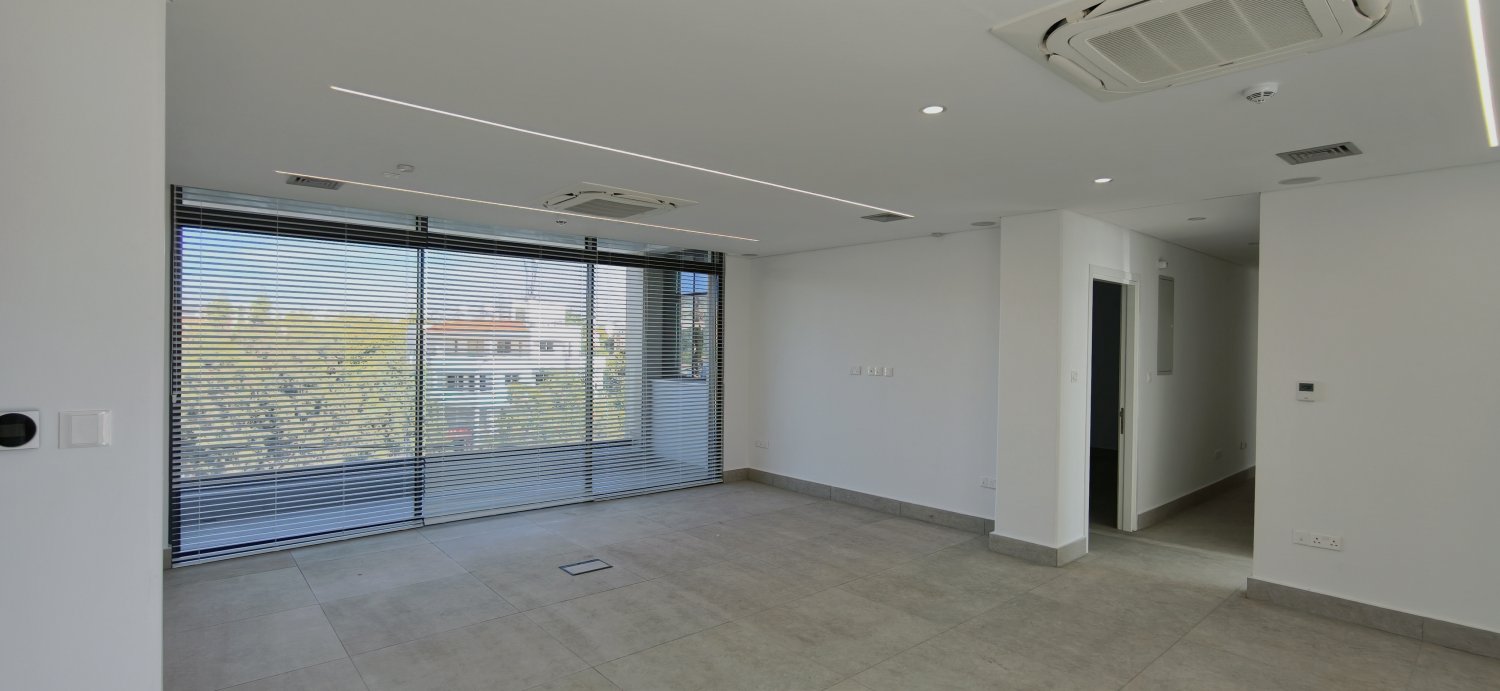 202.88m2 Commercial property in Paphos, Cyprus No. 62741
