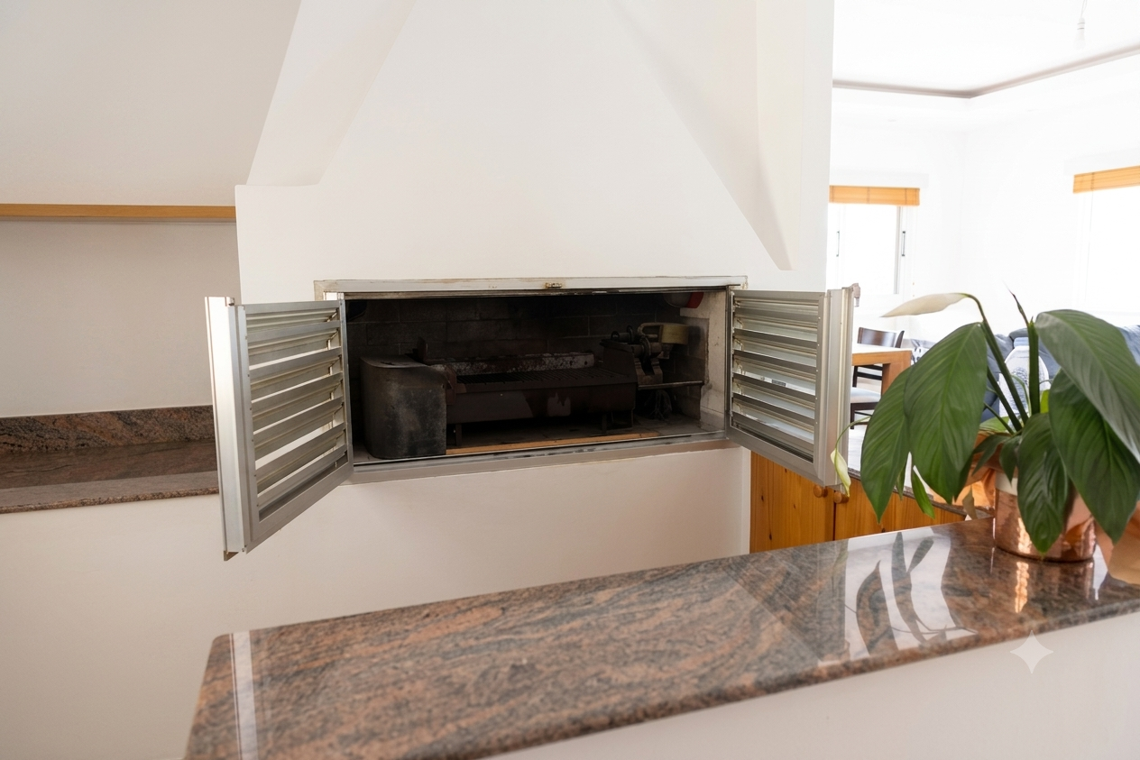 3 bedrooms Apartment in Larnaca, Larnaka, Cyprus No. 61450