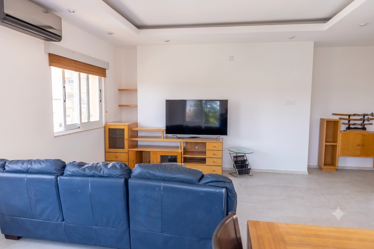 3 bedrooms Apartment in Larnaca, Larnaka, Cyprus No. 61450