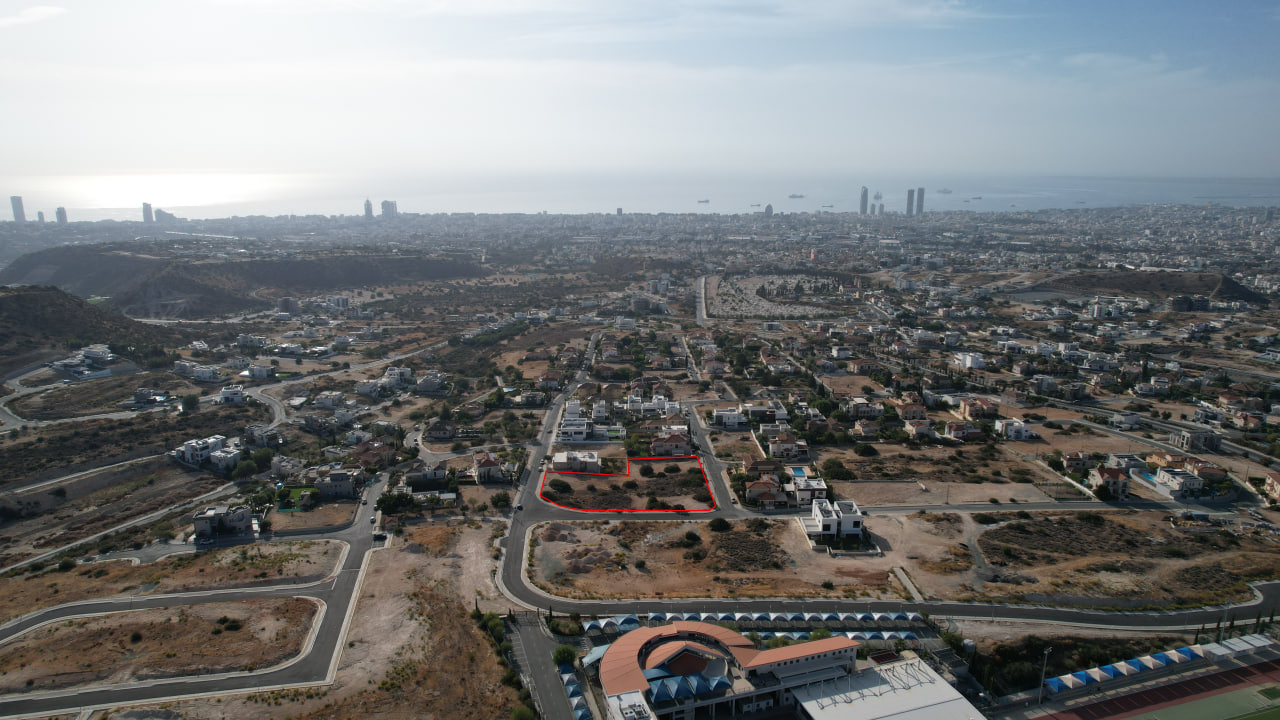 7 bedrooms Villa in Limassol, Cyprus No. 64464