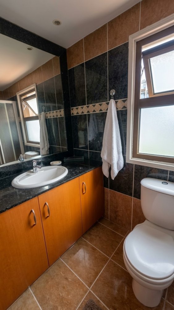 5 bedrooms Villa in Larnaca, Larnaka, Cyprus No. 62661