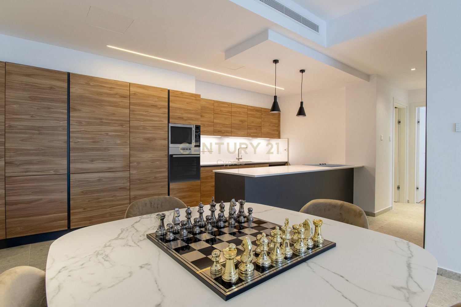 2 bedrooms Apartment in Limassol, Cyprus No. 58912