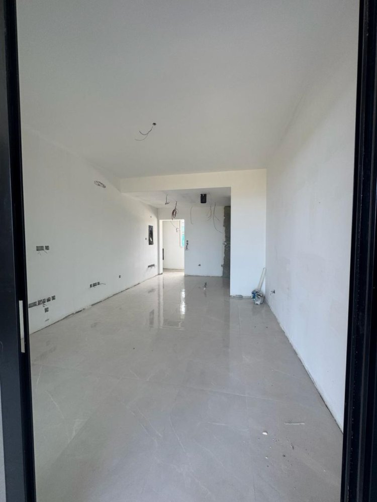 1 bedroom Apartment in Germasogeia, Limassol, Cyprus No. 61879