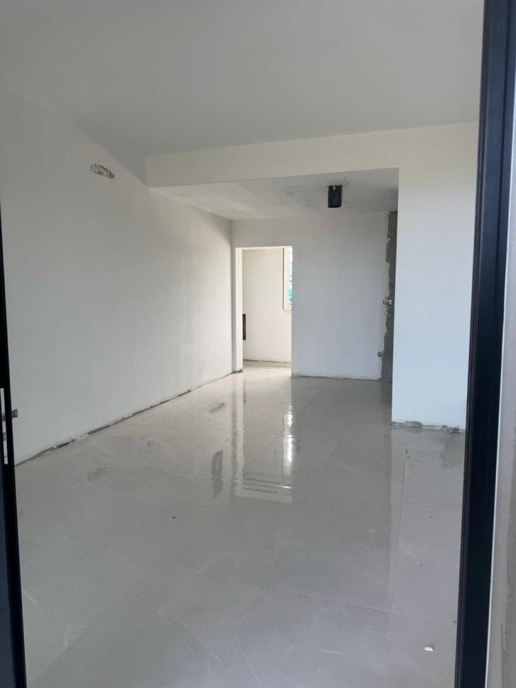 1 bedroom Apartment in Germasogeia, Limassol, Cyprus No. 61879