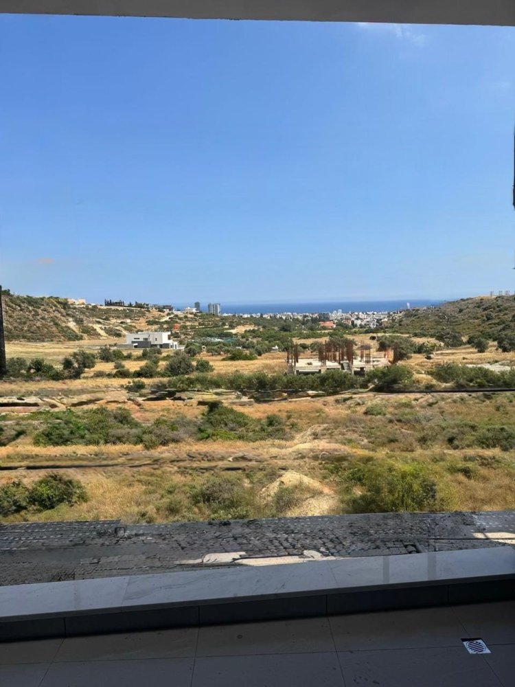1 bedroom Apartment in Germasogeia, Limassol, Cyprus No. 61879