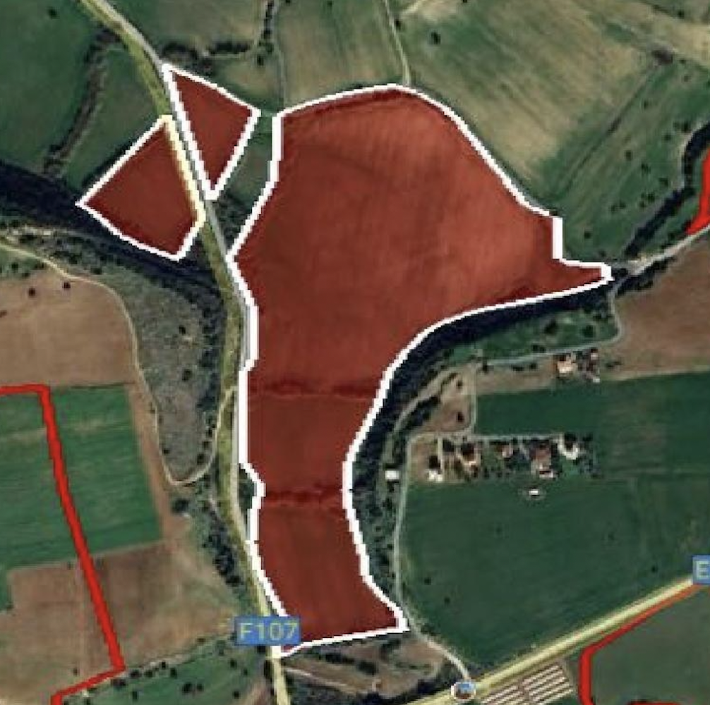 108457m2 Land in Alaminos, Larnaka, Cyprus No. 61534
