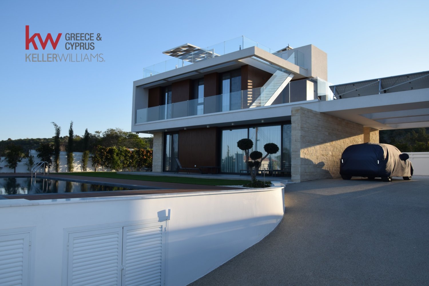 4 bedrooms Villa in Paralimni, Ammochostos, Cyprus No. 40573