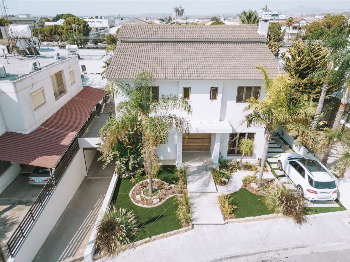 4 bedrooms Villa in Aradippou, Larnaka, Cyprus No. 40213