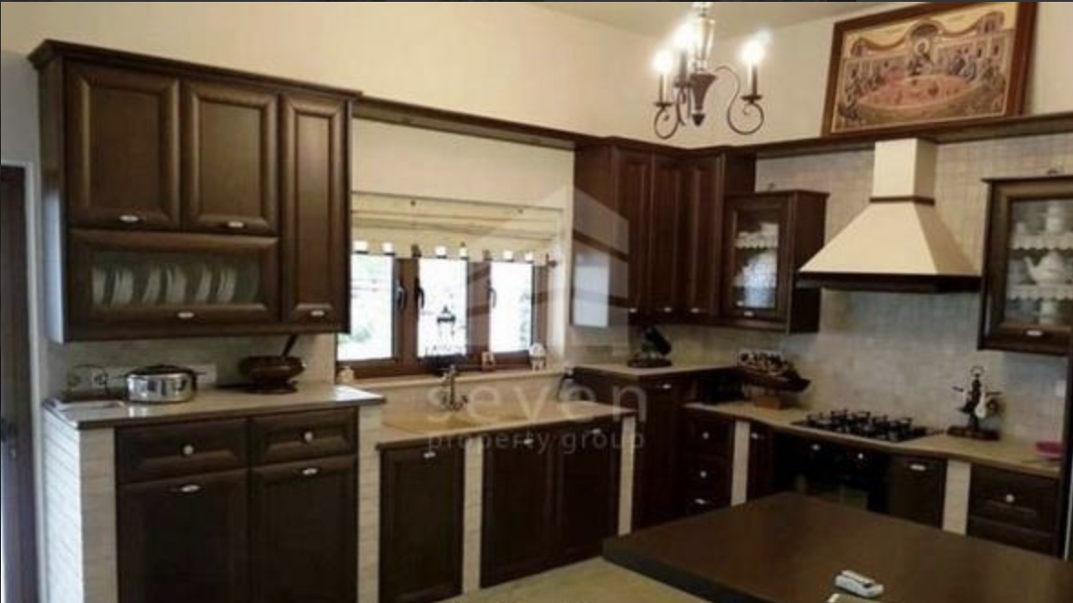4 bedrooms Villa in Aradippou, Larnaka, Cyprus No. 40213