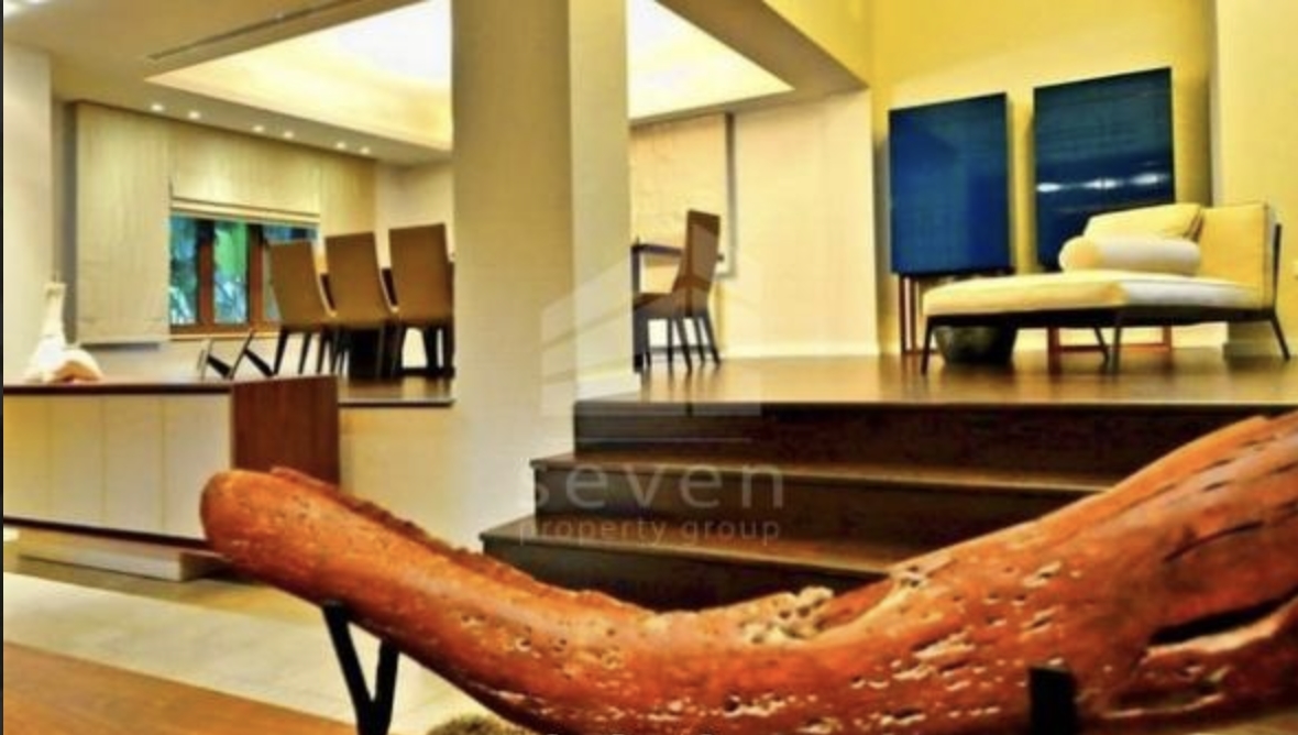 4 bedrooms Villa in Aradippou, Larnaka, Cyprus No. 40213