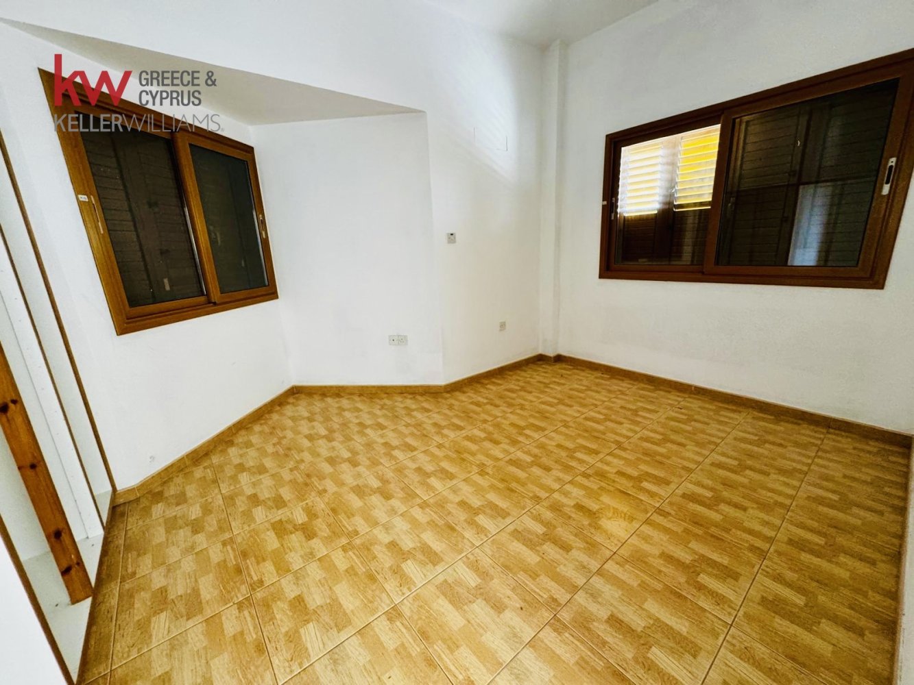 5 bedrooms Villa in Pegeia, Paphos, Cyprus No. 61223