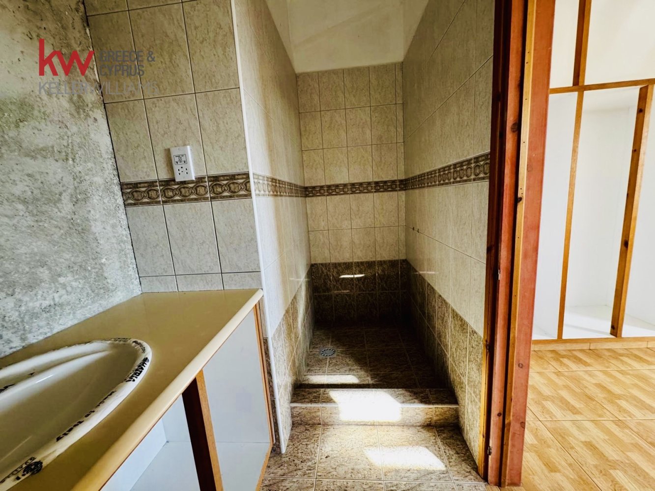 5 bedrooms Villa in Pegeia, Paphos, Cyprus No. 61223