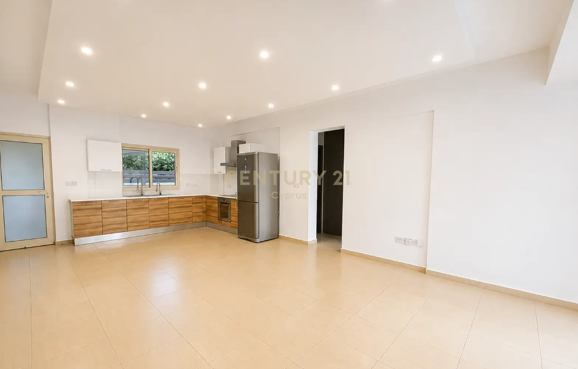 2 bedrooms Apartment in Pyrgos, Limassol, Cyprus No. 58873