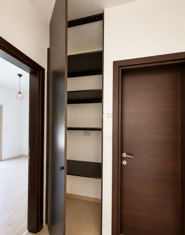 2 bedrooms Apartment in Pyrgos, Limassol, Cyprus No. 58873