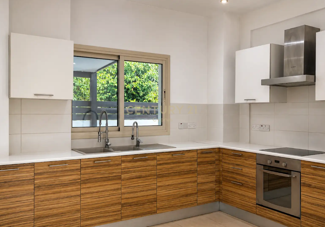 2 bedrooms Apartment in Pyrgos, Limassol, Cyprus No. 58873
